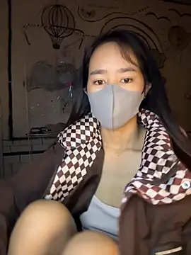 TiNa 04 online show from 4, 11, 2025