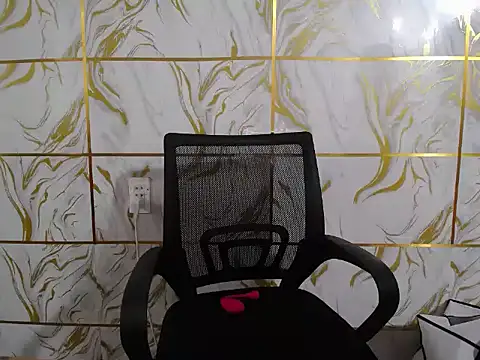 Lyzizi lovely09 online show from 22, 12, 2025