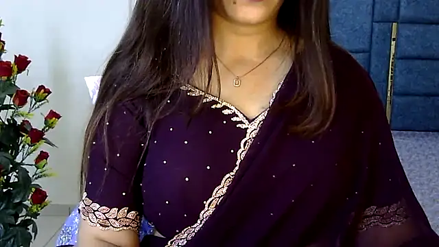 Rumi cute online show from 25, 7, 2026