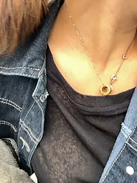 feifei 521 online show from 9, 9, 2025