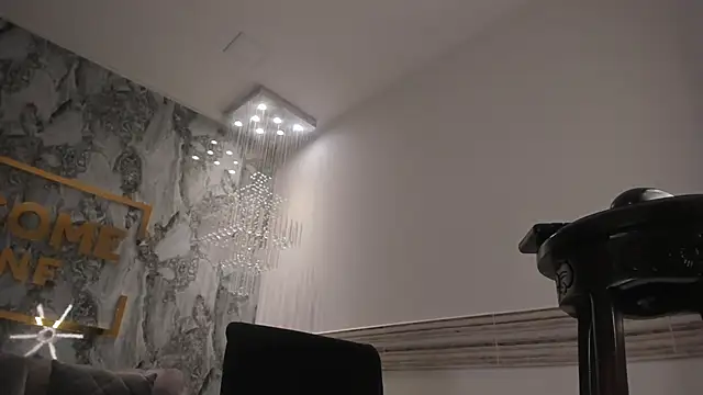 Sophi Johnson online show from 14, 6, 2026