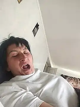 Funny Karina online show from 3, 8, 2026
