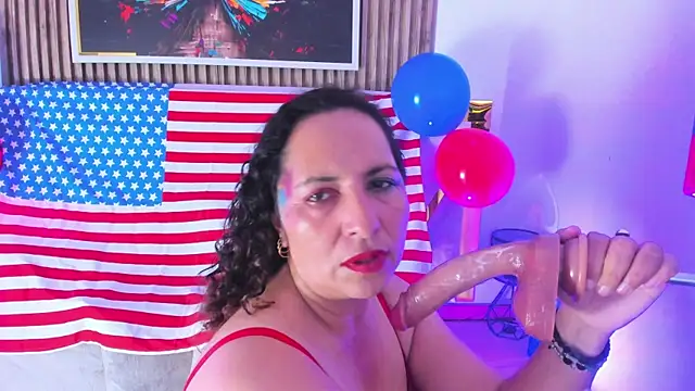 Luna Naughty1 online show from 5, 7, 2026