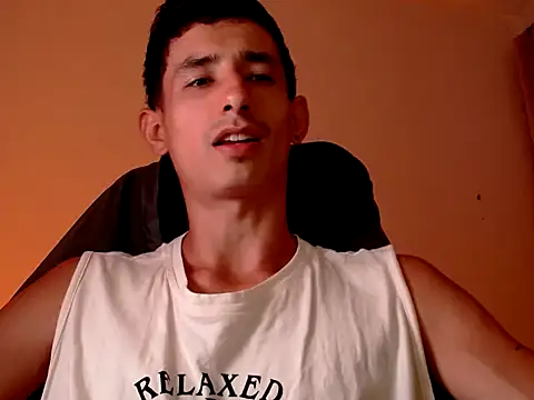 Damartinez27 online show from 22, 7, 2026