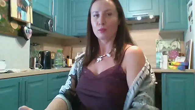 ALICAINWONDERLAND online show from 8, 11, 2025