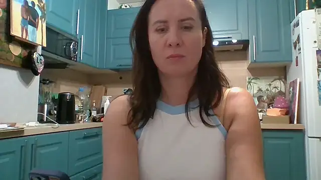 ALICAINWONDERLAND online show from 1, 12, 2025