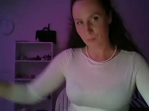 ALICAINWONDERLAND online show from 6, 7, 2026