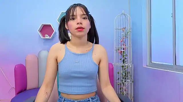 Issa Skinny  online show from 16, 10, 2025