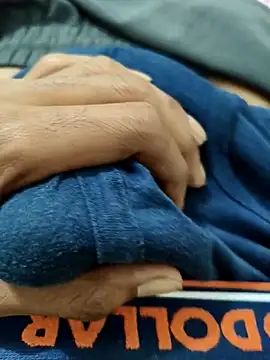 Snapshot of Bio-teacher chatting on 3, 11, 2025 Bio-teacher online show from 3, 11, 2025