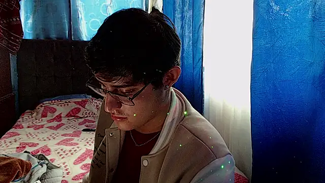 yesitwink  online show from 7, 1, 2026