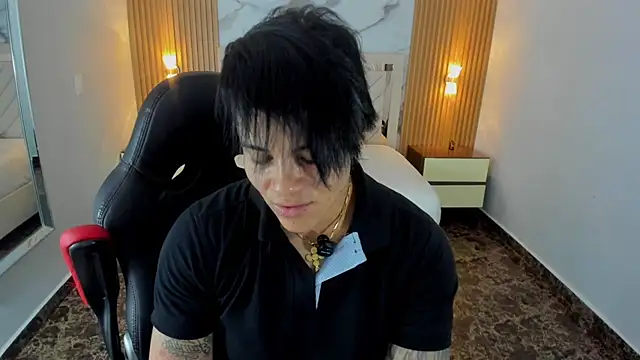 KAROLLJONES1 online show from 6, 7, 2026