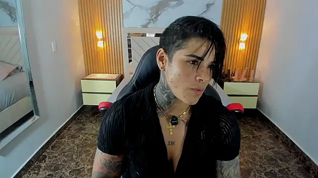 KAROLLJONES1 online show from 18, 7, 2026