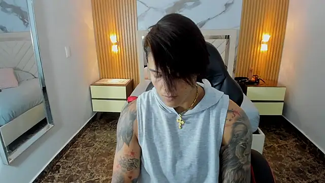 KAROLLJONES1 online show from 22, 7, 2026