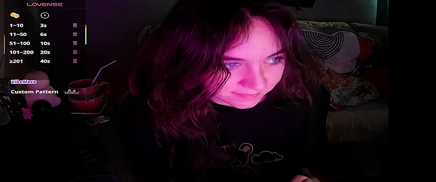 Snapshot of goddessmissmia chatting on 21, 9, 2025 goddessmissmia online show from 21, 9, 2025