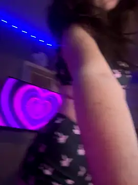 Snapshot of goddessmissmia chatting on 24, 10, 2025 goddessmissmia online show from 24, 10, 2025