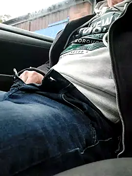 Snapshot of lynxman chatting on 3, 10, 2025 lynxman online show from 3, 10, 2025