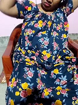 Cute-Swewty online show from 17, 10, 2025