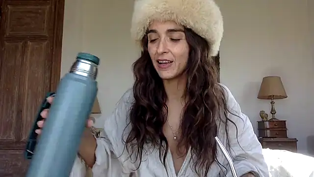 Snapshot of venuslibre chatting on 8, 9, 2025 venuslibre online show from 8, 9, 2025