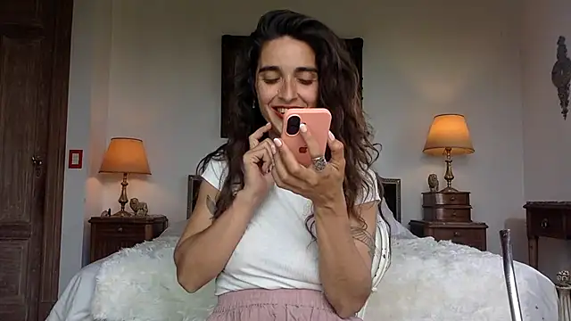 Snapshot of venuslibre chatting on 5, 10, 2025 venuslibre online show from 5, 10, 2025