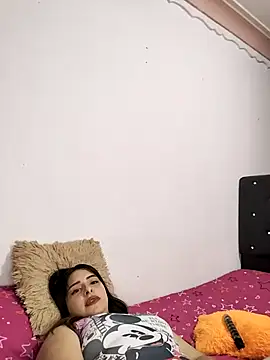 Nahomy cm online show from 13, 9, 2025