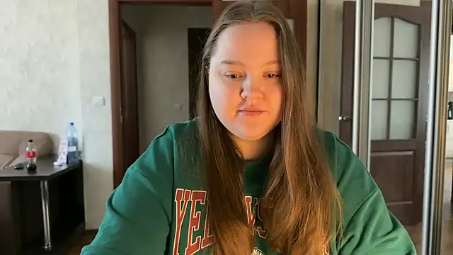 Alice898 online show from 14, 4, 2026