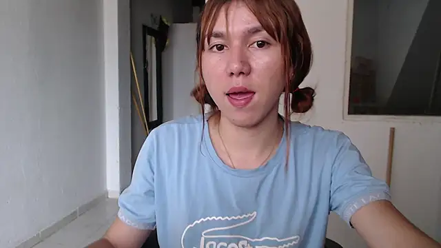 Snapshot of Dolly_Peach_ chatting on 18, 9, 2025 Dolly Peach online show from 18, 9, 2025