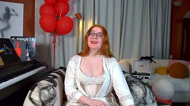 AliceAllisons online show from 24, 10, 2025