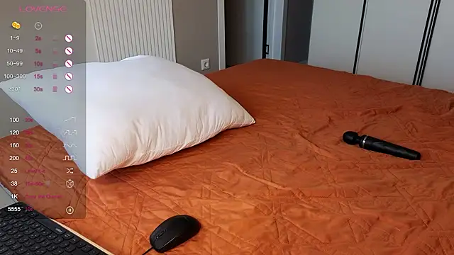 Snapshot of brightrays___ chatting on 7, 3, 2026 brightrays online show from 7, 3, 2026