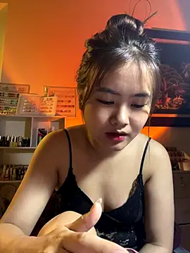 Snapshot of Lucky-nice202 chatting on 21, 10, 2025 Lucky-nice202 online show from 21, 10, 2025