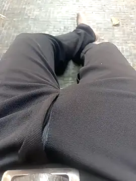 Snapshot of newboygoa chatting on 5, 10, 2025 newboygoa online show from 5, 10, 2025