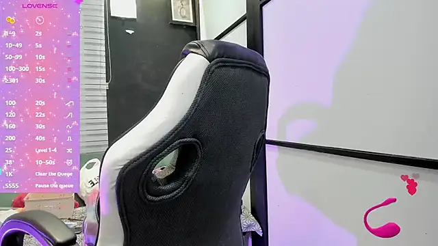 SamaraAnders  online show from 21, 11, 2025