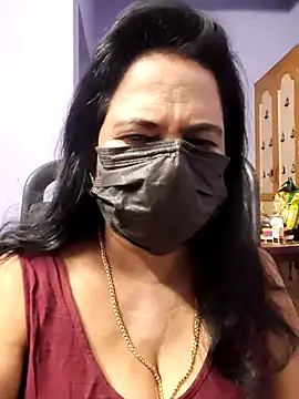 mallu-lover online show from 28, 10, 2025