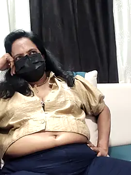 mallu-lover online show from 4, 5, 2026