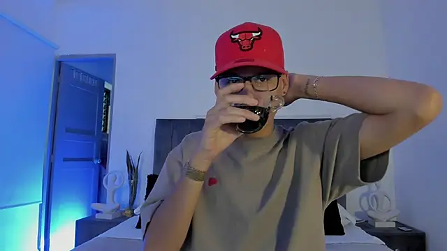 NoahLux online show from 25, 10, 2025