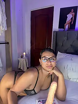 ema zoe online show from 9, 7, 2026
