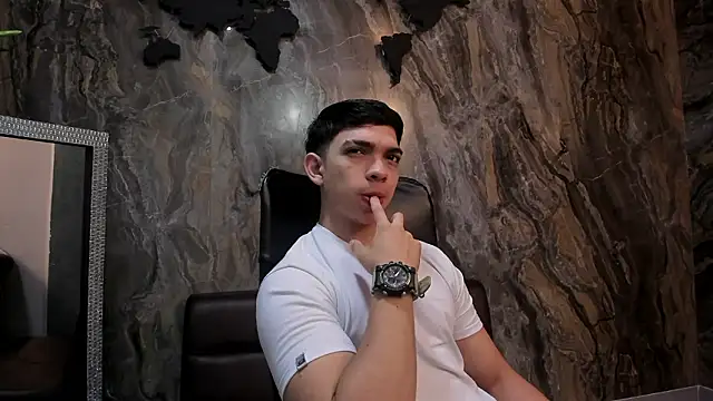 Eryonbradley online show from 18, 2, 2026