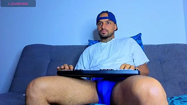tomas smith1 online show from 24, 4, 2026