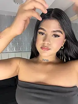 Mia-Medina online show from 23, 7, 2026