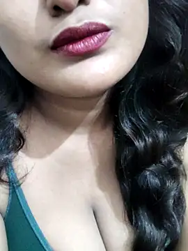 Cute pinkii online show from 14, 9, 2025