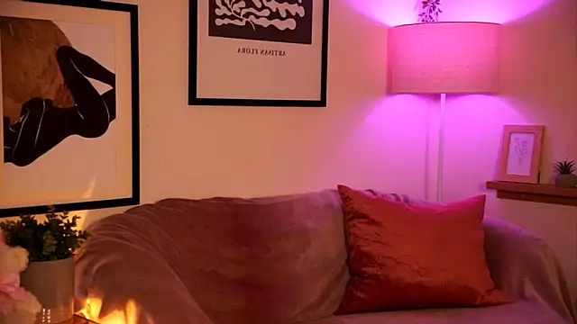 midnightbby  online show from 1, 3, 2026