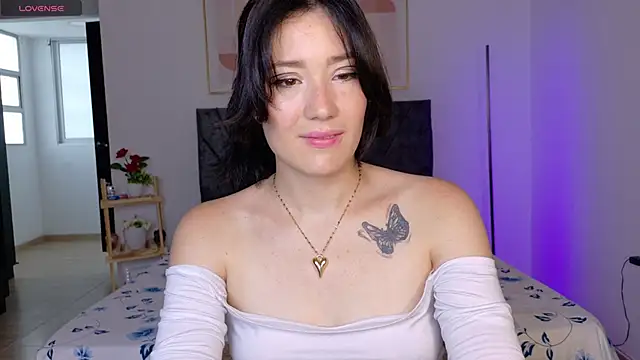 Eliih 01 online show from 13, 10, 2025