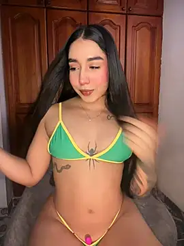 KaditaNavarro online show from 24, 7, 2026