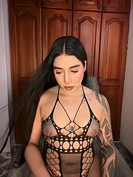 KaditaNavarro online show from 6, 8, 2026