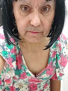 Snapshot of Emily_de_Carla chatting on 30, 10, 2025 Emily de Carla online show from 30, 10, 2025