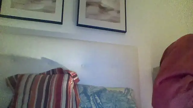 Snapshot of Emily_de_Carla chatting on 31, 10, 2025 Emily de Carla online show from 31, 10, 2025