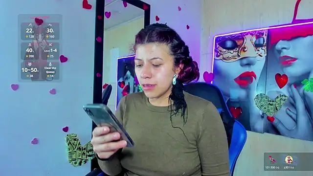 Raven Rouge  online show from 30, 6, 2026