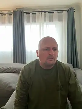 Snapshot of Attila120 chatting on 16, 11, 2025 Attila120 online show from 16, 11, 2025