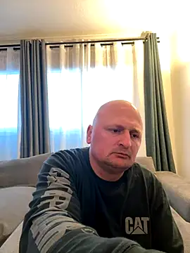 Snapshot of Attila120 chatting on 21, 11, 2025 Attila120 online show from 21, 11, 2025