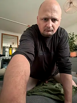 Snapshot of Attila120 chatting on 26, 11, 2025 Attila120 online show from 26, 11, 2025