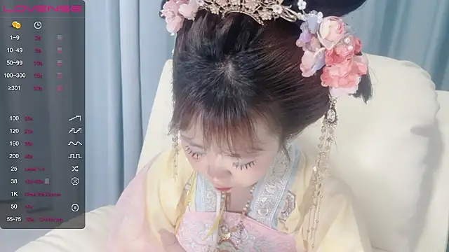 TeddyPrincess online show from 7, 4, 2026